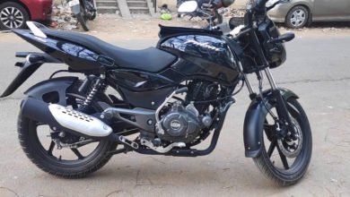 Bajaj Pulsar 150 Neon